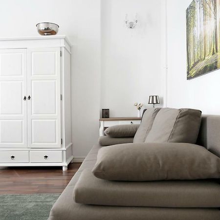 Droy By Rockchair Apartments L Superhost Status L 2 Bedroom Boxspringbeds Next To Center "Kurfuerstendamm" - Cozy Family & Business Flair Welcomes You! Berlin Bagian luar foto